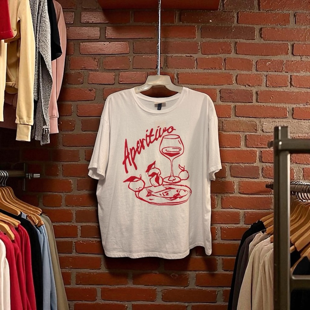 White T-Shirt Graphic